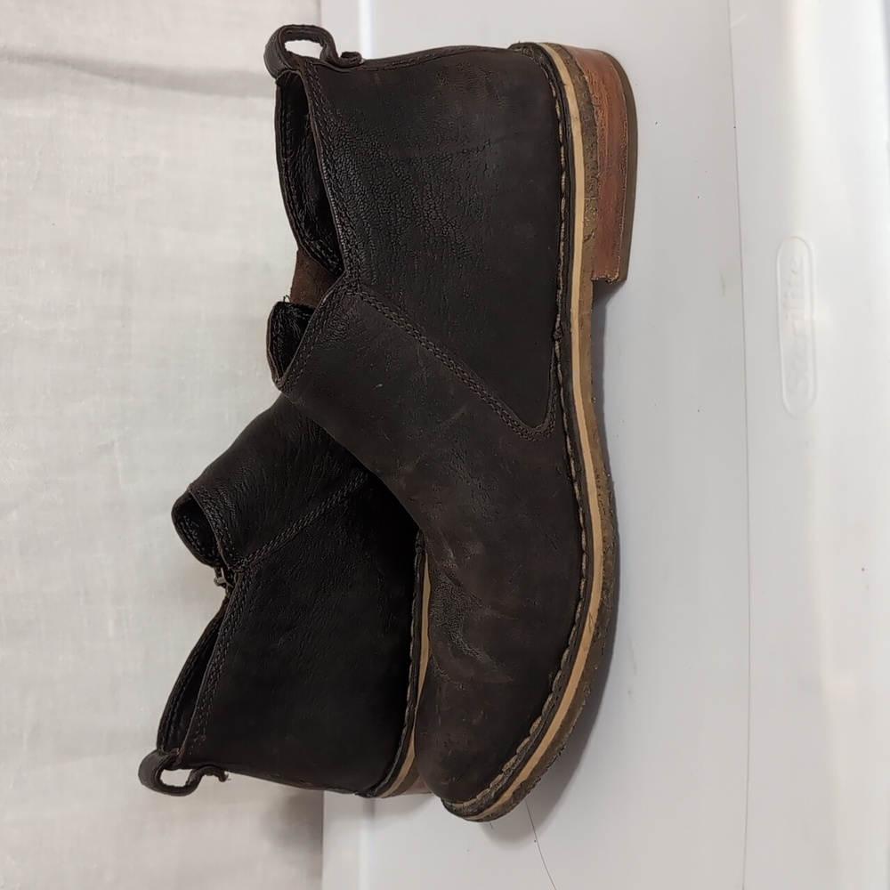 UGG Clementine Brown Leather Side Zip Shearling Ankle Boots Size 8.5 - Picture 5 of 5
